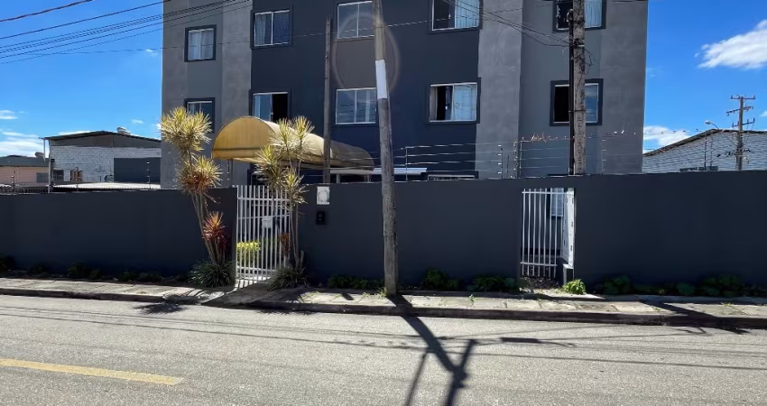 Apartamento Em Pinhais com 62 metros quadrados