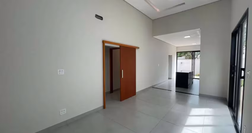 Casa térrea em  condomínio na vila do golf em ribeirão preto-sp: 3 quartos, 3 suítes, 2 salas, 5 banheiros, 4 vagas - 130m².