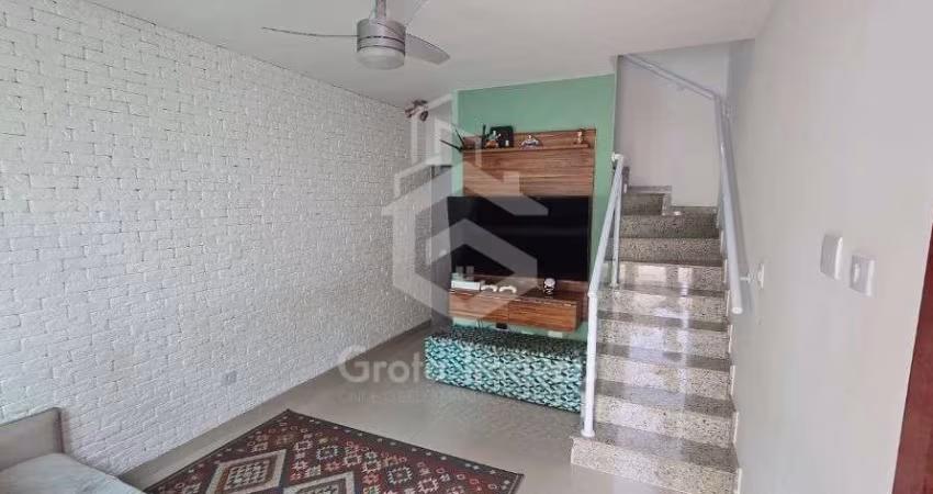 Oportunidade imperdível no Cangaíba! Sobrado em condomínio fechado à venda por R$370.000,00