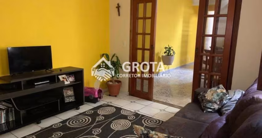 Sobrado Frontal na Vila Santa Teresinha: Espaço e Conforto em 287 metros!
