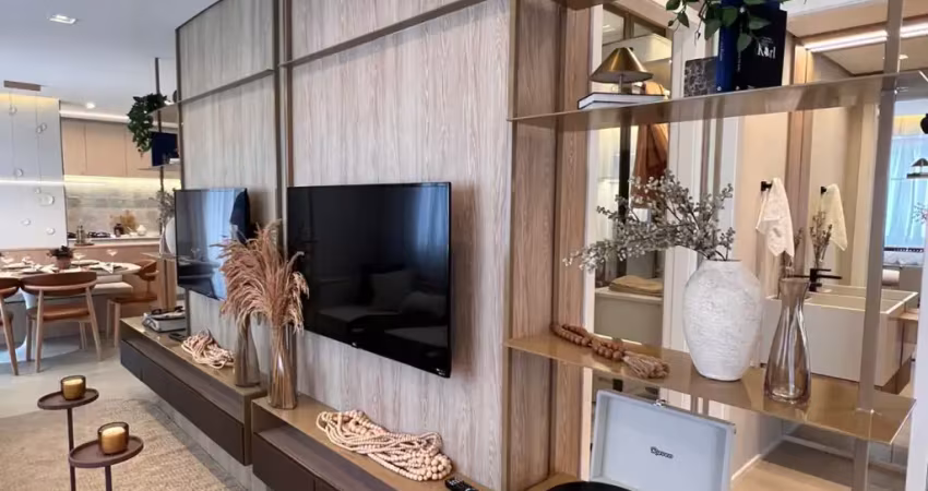 Lindo apartamento com 2 dormitórios e varanda no aricanduva