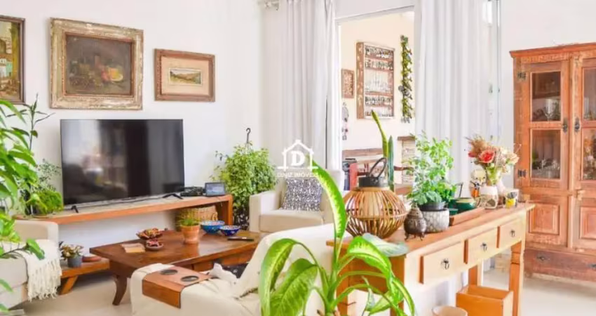 Casa Duplex em Condomínio para locação - 4 quartos sendo 1 suíte master