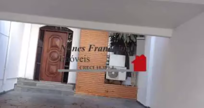 Casa para alugar na Rua Barão do Bananal, 965, Pompéia, São Paulo