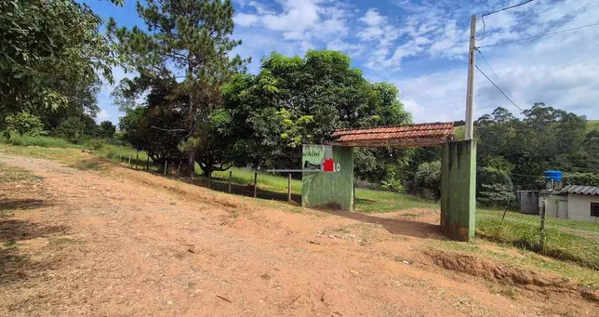Chácara / sítio com 2 quartos à venda na Estrada dos Pinheirinhos, 210, Pau Arcado, Campo Limpo Paulista