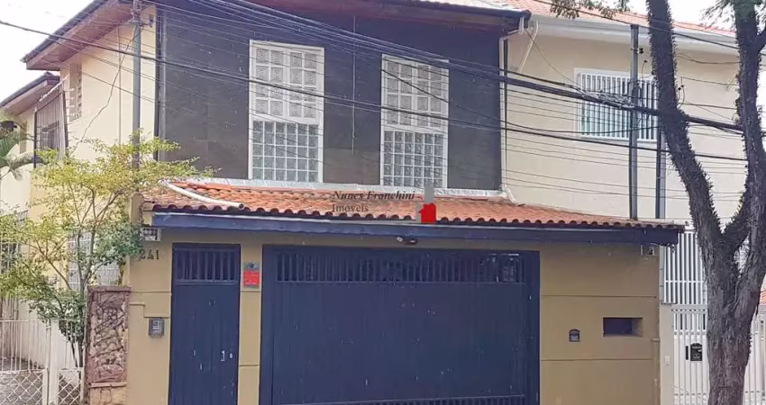 Casa com 4 quartos para alugar na Rua Gaspar Soares, 241, Jardim São Paulo (Zona Norte), São Paulo