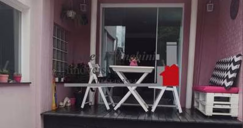 Casa com 2 quartos à venda na Rua Salvador Sala, 220, Piqueri, São Paulo