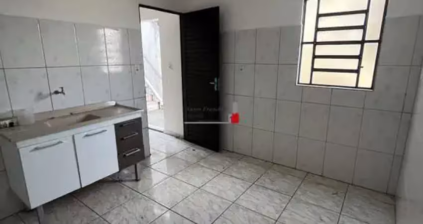 Casa com 1 quarto para alugar na Rua Julieta Notari Reis, 235, Limão, São Paulo