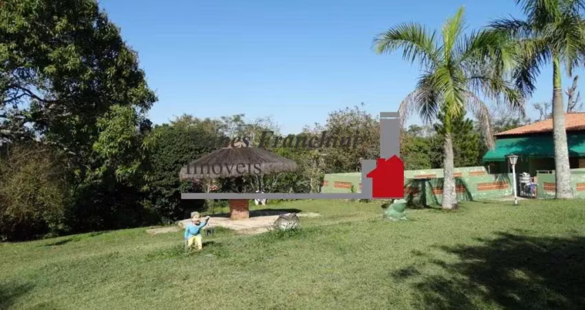 Chácara / sítio com 3 quartos à venda na Rua Ovídio Ferraz de Campos, 85, Jundiacanga, Araçoiaba da Serra