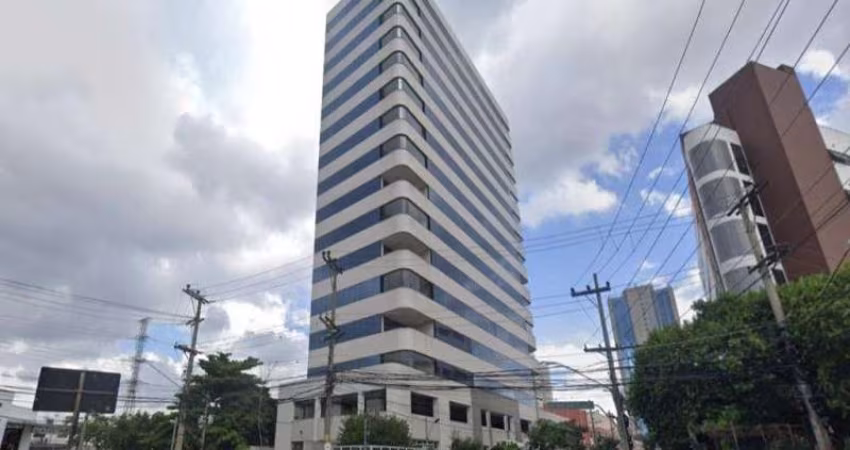 BARRA FUNDA - ANDAR CORPORATIVO COM 16 VAGAS, AO LADO DO METRÔ