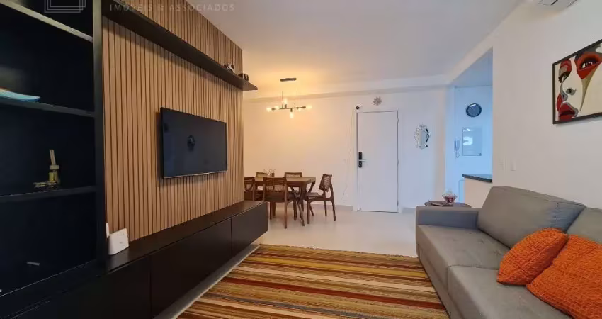 Apartamento novo pé na areia à venda na Riviera de São Lourenço no módulo 7