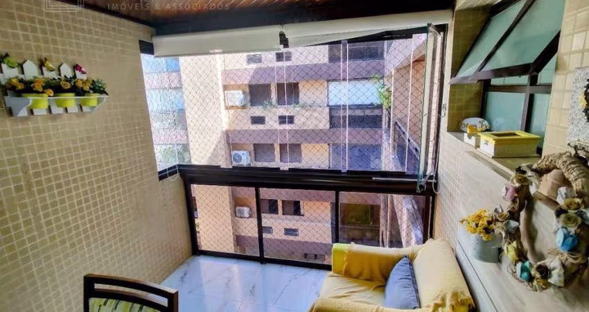 Apartamento reformado próximo da praia à venda Riviera de São Lourenço Módulo 4