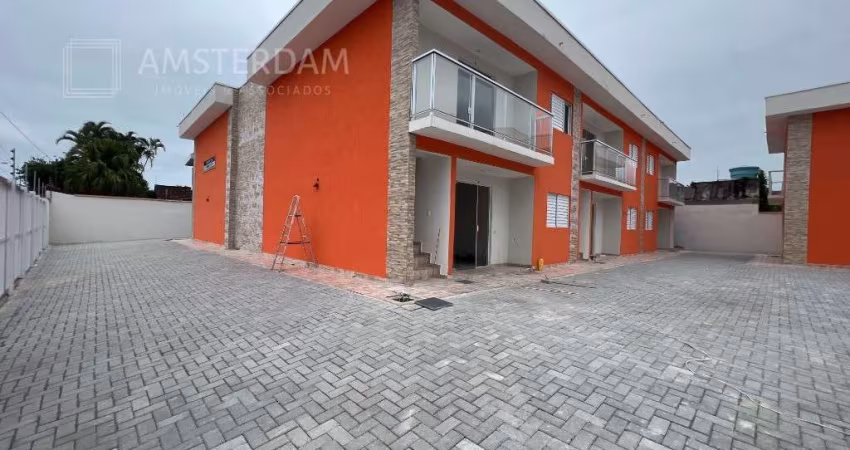 LITORAL NORTE - CASA EM CONDOMINIO NOVA - VISTA LINDA 100 METROS DA PRAIA.