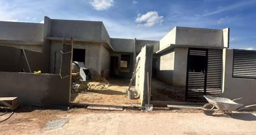 Casa com 2 quartos à venda na Rua Shigemi Seima, 178, Capela Velha, Araucária