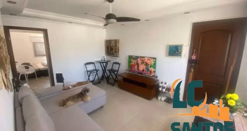 Apartamento com 2 dormitórios e suíte no boqueirão na quadra da praia.