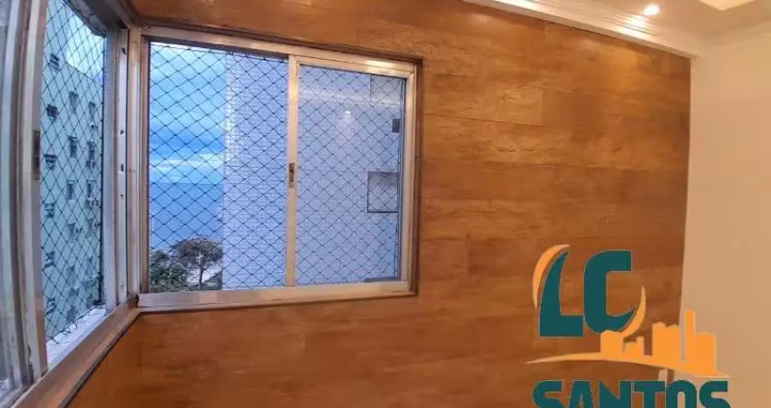 Apartamento de 1 dormitório  reformado na aparecida com vista mar .