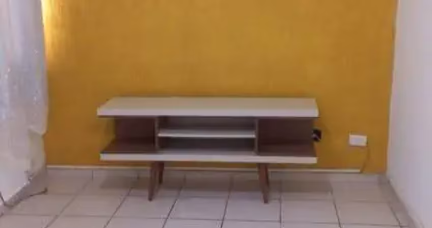Apartamento de 1 dormitório na quadra da praia do boqueirão .