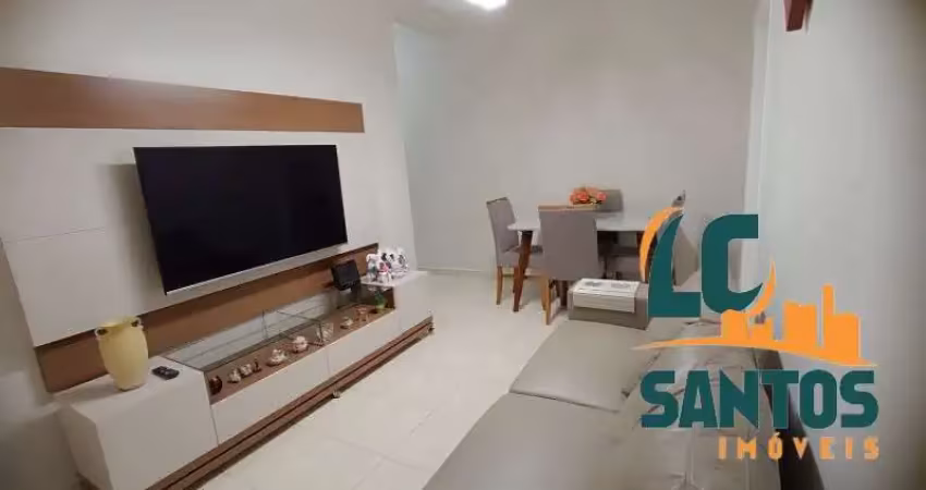 Apartamento reformado a 150 metros do mar no boqueirão em santos .