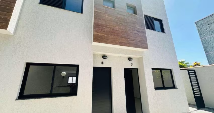 Village com 2 dormitórios à venda, 95 m² por R$ 375.000,00 - Vila Anhanguera - Mongaguá/SP