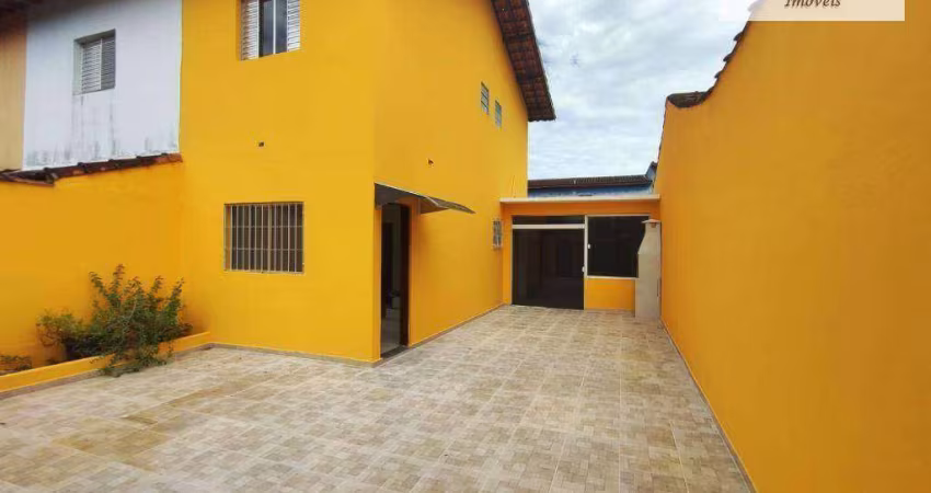 CASA Á VENDA NA PRAIA DE MONGAGUÁ - SP