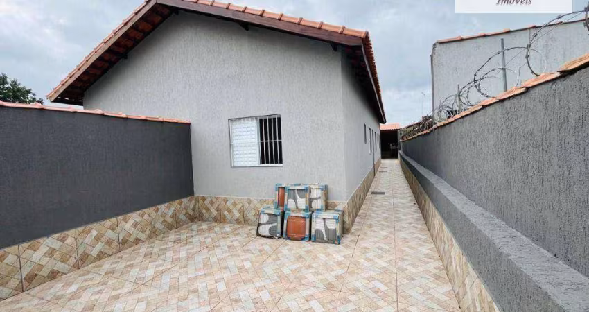 Casa com 2 dormitórios à venda, 62 m² por R$ 284.800,00 - Jussara - Mongaguá/SP