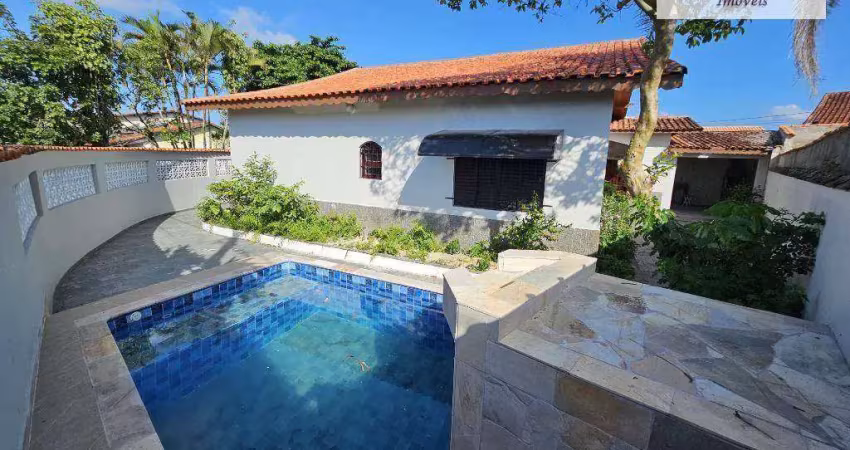 Casa com 3 dormitórios à venda, 112 m² por R$ 449.800,00 - Balneário Itaguaí - Mongaguá/SP