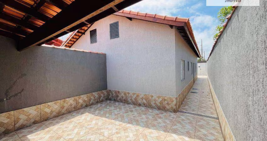 Casa com 2 dormitórios à venda, 62 m² por R$ 284.900,00 - Jussara - Mongaguá/SP