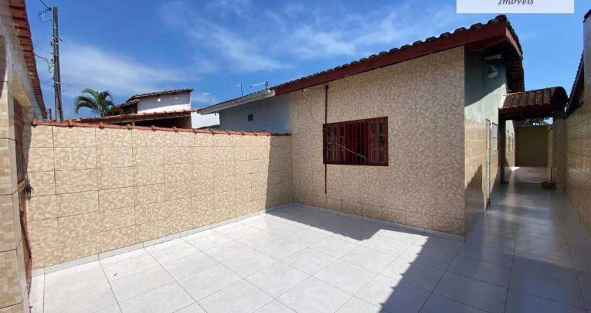 Casa com 2 dormitórios à venda, 68 m² por R$ 267.000,00 - Balneário Europa - Mongaguá/SP