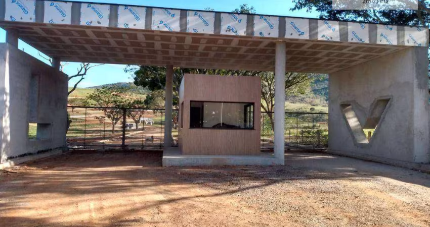 Terreno à venda, 300 m² por R$ 200.000 - Pinheirinho- Bom Jesus dos Perdões/SP