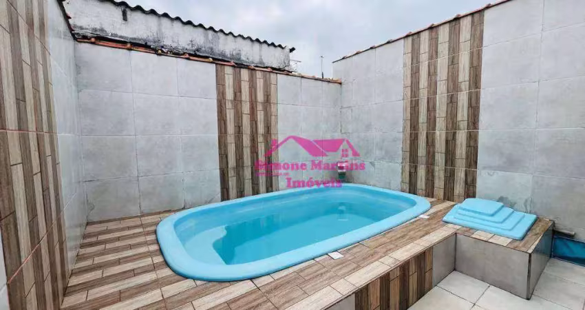 Casa barata á venda na praia de mongaguá com piscina