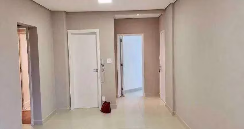 Ótimo apartamento 2 Dormitórios - Totalmente reformado - Gonzaga – Santos SP