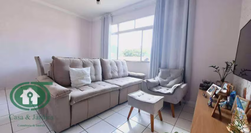 Apartamento à venda em são vicente – 2 dormitórios, rua próxima ao centro, 1 garagem, ótimo custo-benefício