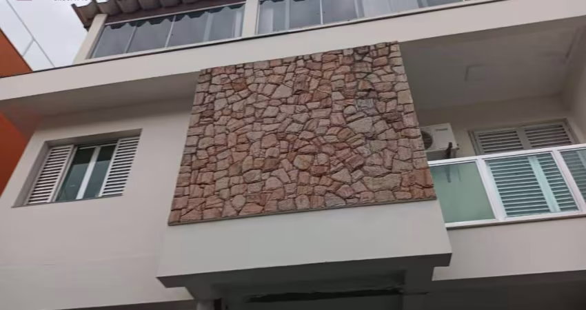 Sobrado com 8 dormitórios, 931 m² - venda por R$ 1.800.000,00 ou aluguel por R$ 16.309,00/mês - Vila Pires - Santo André/SP