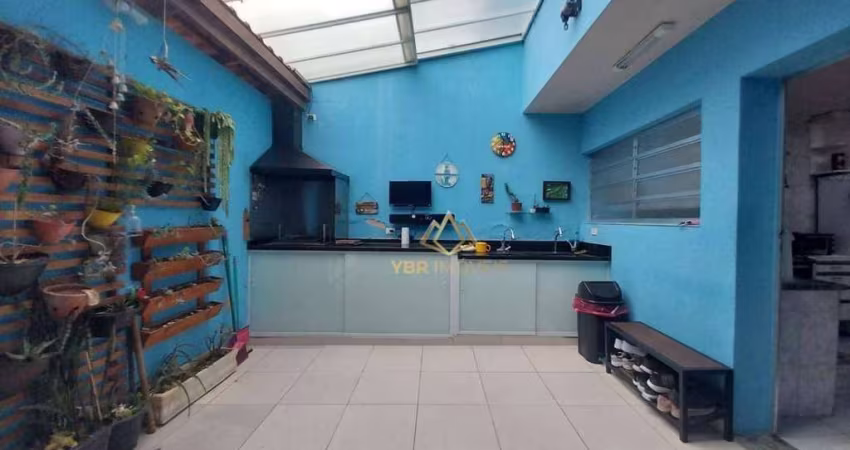 Sobrado com 3 dormitórios à venda, 111 m² por R$ 520.000,00 - Vila Scarpelli - Santo André/SP
