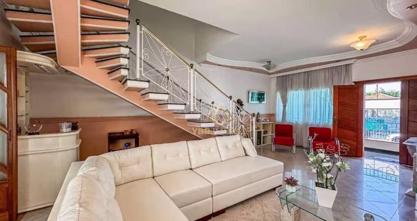 Sobrado com 3 dormitórios à venda, 450 m² por R$ 3.300.000 - Olímpico - São Caetano do Sul/SP