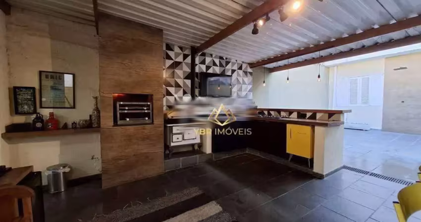 Sobrado com 3 dormitórios, sendo 1 suíte na melhor localização da vila alzira