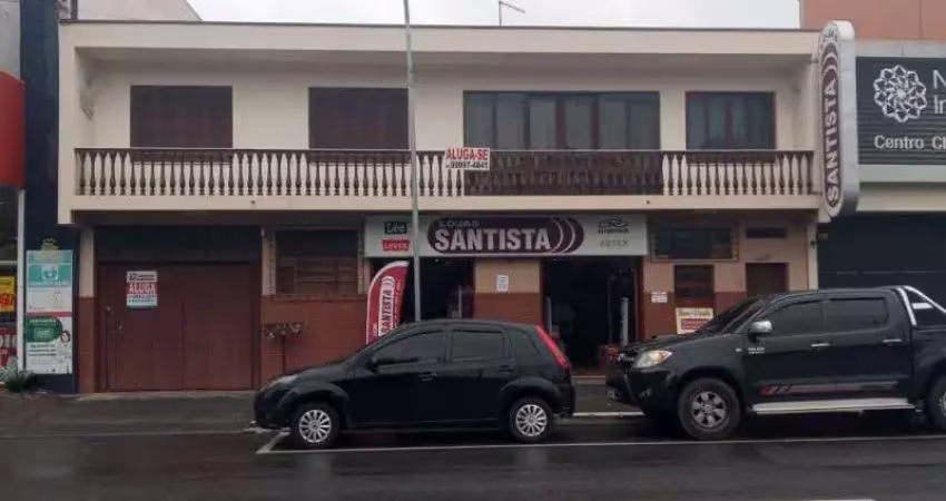 Apartamento com 3 quartos para alugar na AVENIDA DR VICTOR DO AMARAL, 597, Centro, Araucária