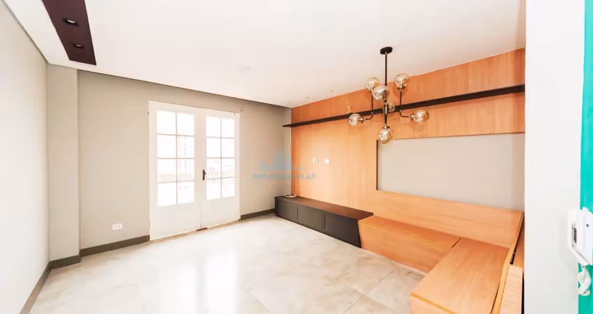 Apartamento reformado, andar alto, a venda no centro de curitiba!
