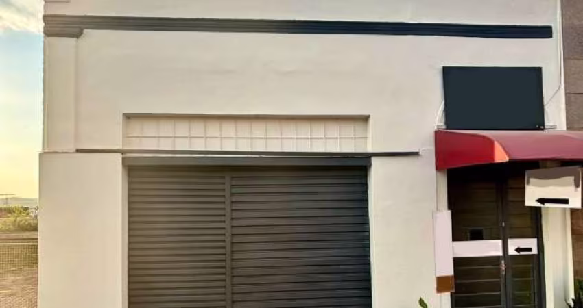 Salão comercial á venda, com uma casa no fundo - Centro  de  Atibaia