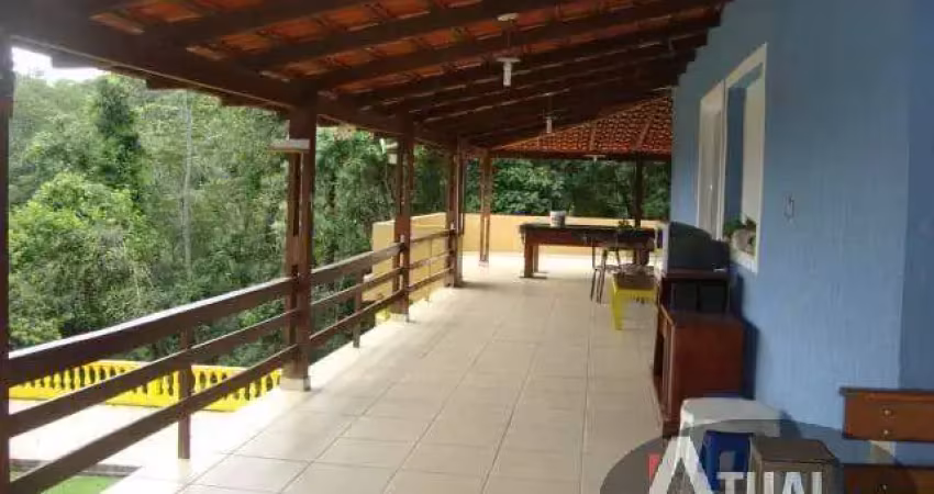 Casa a venda em Mairiporã - Terreno 2.500m²