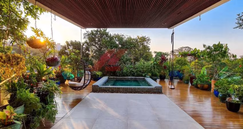 Imperdível! Casa à venda em São Paulo-SP, Vila Ipojuca. 4 quartos, 2 suítes, 1 sala, 7 banheiros, 10 vagas, 1.044 m².