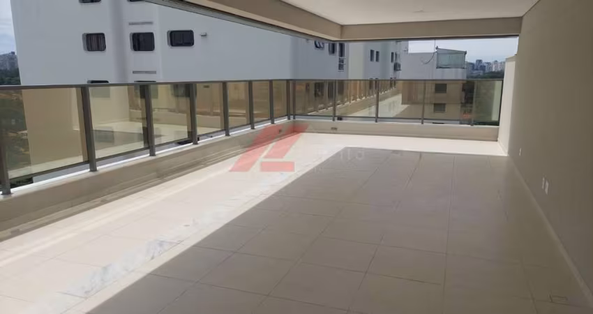 Apartamento de luxo na Vila Nova Conceição, São Paulo-SP: 3 quartos, 3 suítes, 1 sala, 3 banheiros, 2 vagas de garagem, 265m².