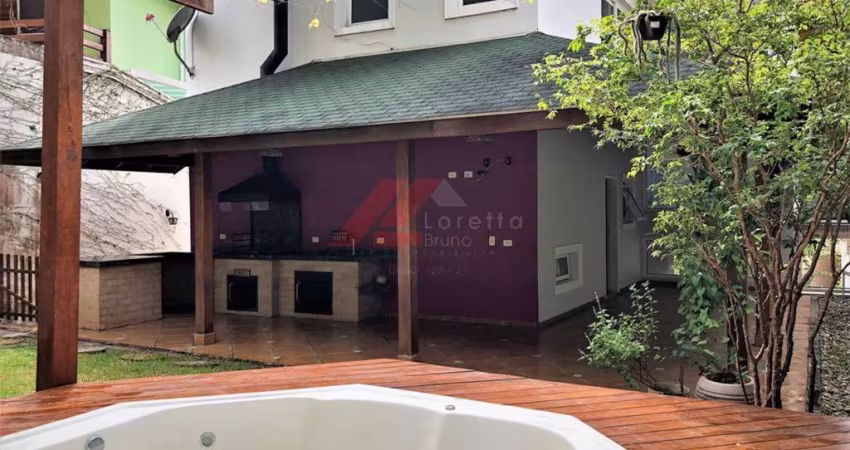 Imperdível: Casa em Condomínio à Venda em Jandira-SP, Parque Nova Jandira, 3 Quartos, 2 Banheiros, 4 Vagas, 281,51 m².