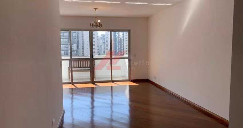 Apartamento de luxo na Indianópolis: 4 quartos, 4 suítes, sala ampla, 6 banheiros e 3 vagas de garagem. Venha conferir!