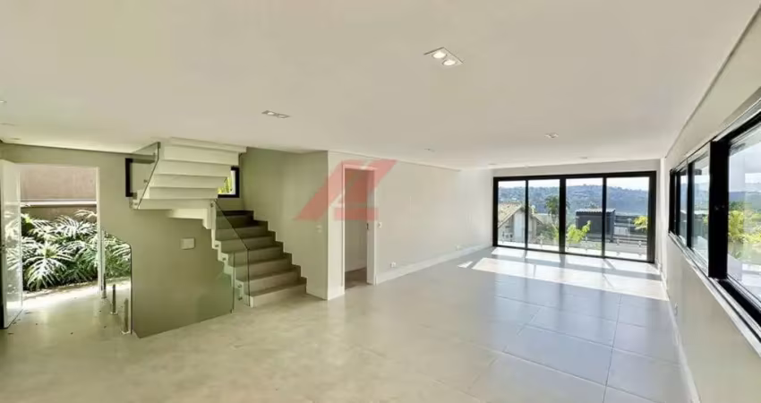 Casa de luxo em condomínio à venda ou locação em Cotia-SP - 4 quartos, 4 suítes, 484,04 m² no São Paulo II.