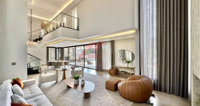Casa de luxo em condomínio à venda em Cotia-SP, São Paulo II: 4 quartos, 4 suítes, 3 salas, 6 banheiros, 8 vagas, 724 m².