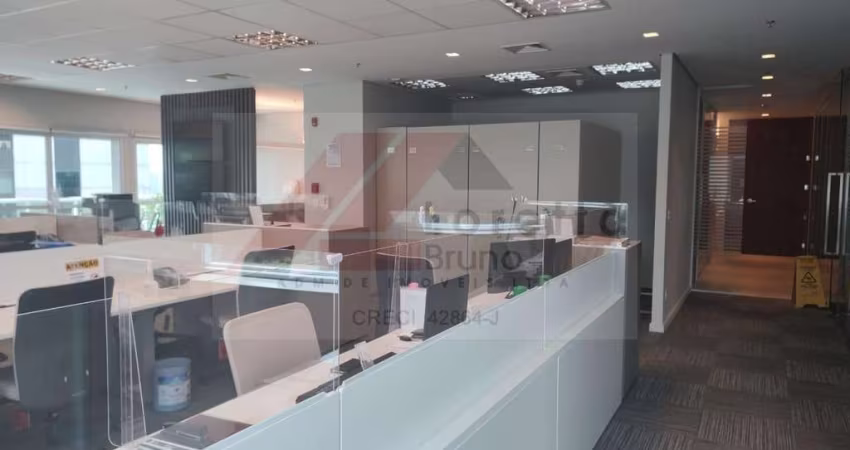 Locação de Sala Comercial em Condomínio de Alto Padrão no Jardim Paulistano, São Paulo-SP: 8 banheiros, 14 vagas, 492m².