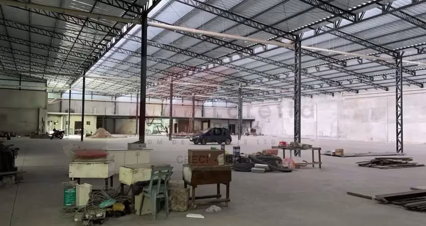 Galpão para alugar com terreno de 3000m² e área construída de 3000m² no cambuci!! em vão livre,pé direito variável de 5 a 7 metros. ótimo para sua empresa. zm.