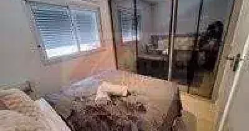 Imóvel porteira fechada / mobiliado c/ 01 dormitório/1 vaga de garagem.