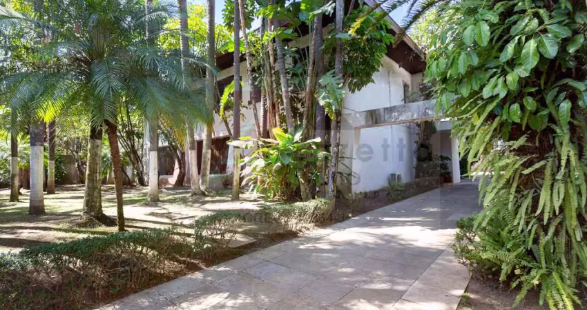 Casa de alto padrão no jardim américa 5 quartos, 5 suítes, 3 salas, 7 banheiros, 14 vagas de garagem 865,00 m² são paulo-sp
