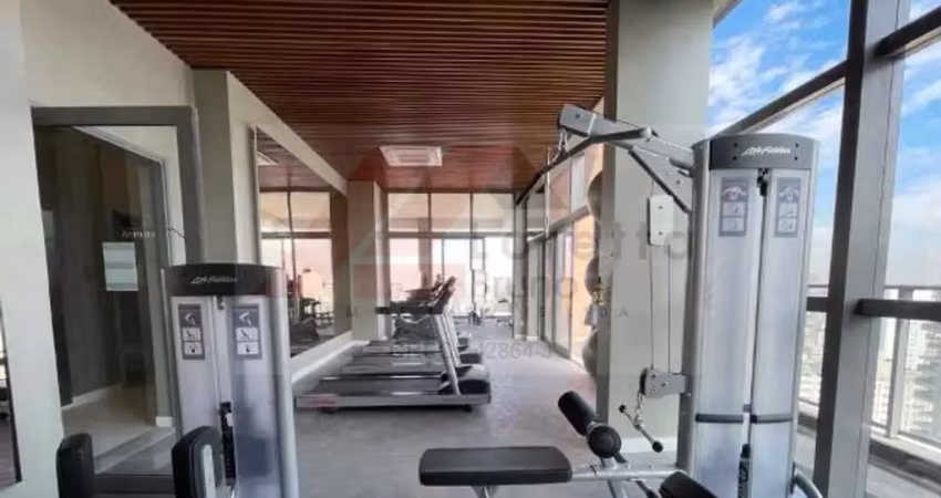 Apartamento penthouse no 25º andar em localização elevada da cidade, 70 m², 1 suíte e 1 vaga.